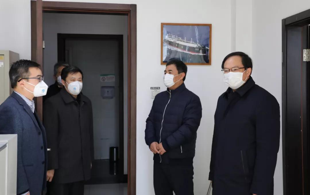 楊金成到長城電子、綜合院檢查指導(dǎo)疫情防控和復(fù)工復(fù)產(chǎn)工作